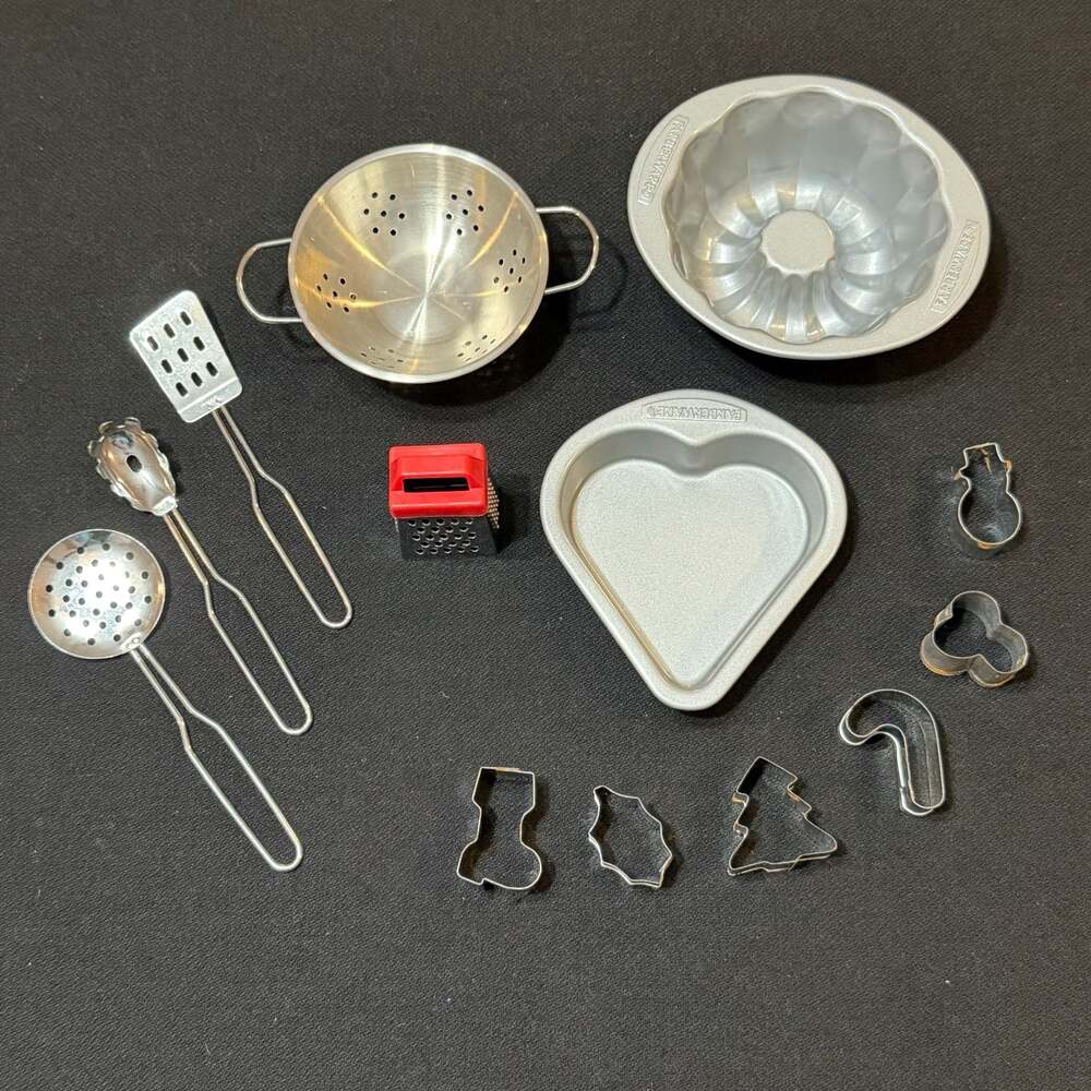 Miniature Baking Toy/Play Set w/ Pans Colander Utensils Grater Cookie Cutters
